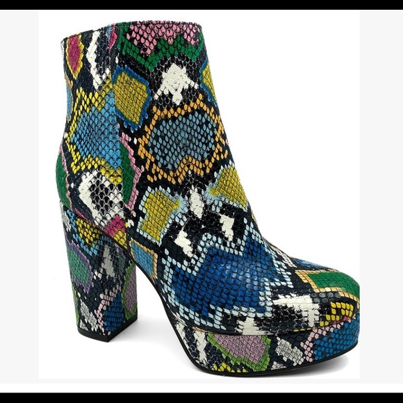 BLUE & GREEN SNAKE SORBET PLATFORM BOOTS- SIZE 9 - Picture 1 of 6